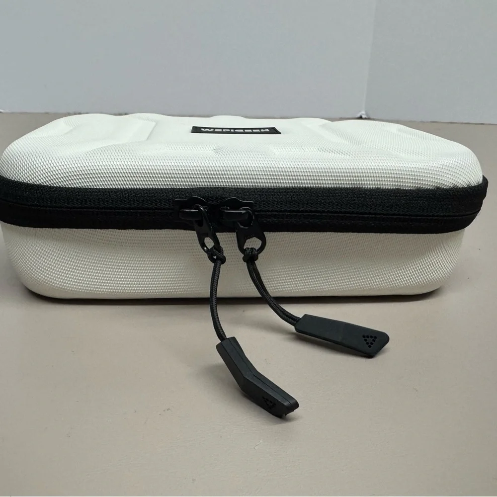 PlayStation Backbone One Gaming Controller with Weigeek Case